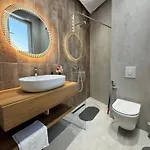 Deep House 8 * Vlorë