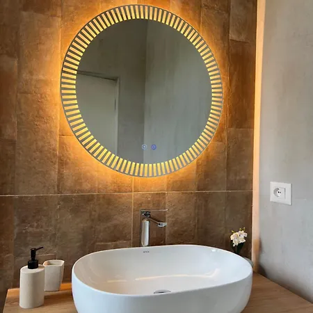 Apartament Deep House 8 *