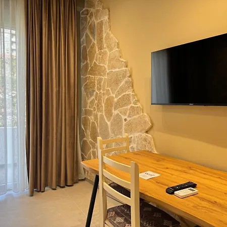 Deep House 8 Apartament Wlora